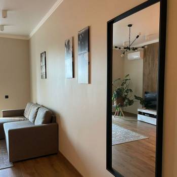 Продается 1-комнатная квартира, 47,8 м²