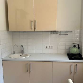 Сдается 1-комнатная квартира, 42 м²