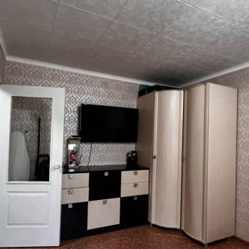 Продается 1-комнатная квартира, 35 м²