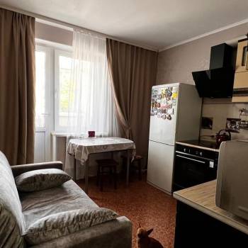 Продается 1-комнатная квартира, 35 м²