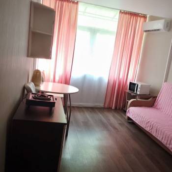 Продается 1-комнатная квартира, 18,1 м²