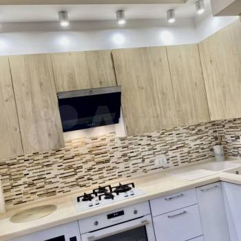 Сдается 2-х комнатная квартира, 60 м²