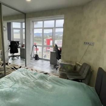 Сдается 2-х комнатная квартира, 79,7 м²