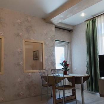 Продается 1-комнатная квартира, 28,4 м²
