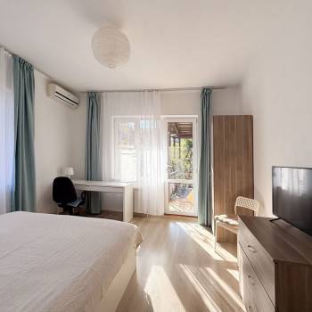 Сдается Многокомнатная квартира, 80 м²