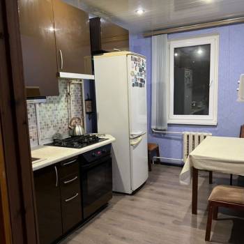 Сдается Многокомнатная квартира, 64 м²