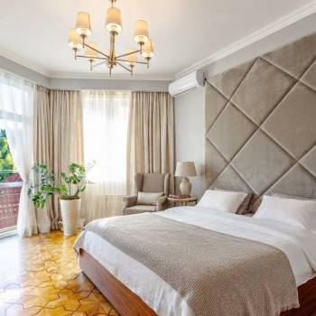 Продается Многокомнатная квартира, 120 м²