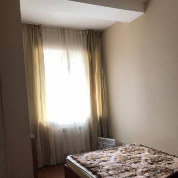 Сдается 1-комнатная квартира, 42 м²
