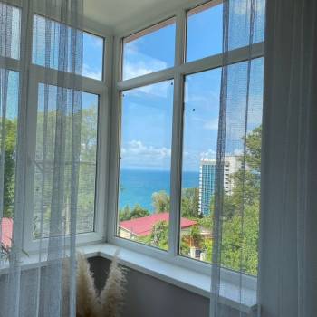 Сдается 2-х комнатная квартира, 120 м²