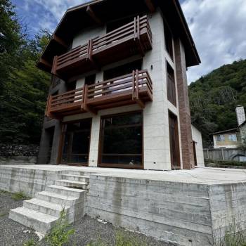 Продается Дом, 300 м²