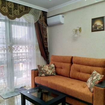 Сдается 1-комнатная квартира, 42 м²