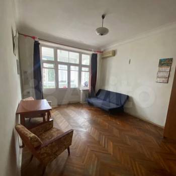 Сдается 1-комнатная квартира, 50,8 м²