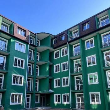 Продается 1-комнатная квартира, 42 м²