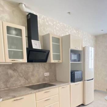 Сдается 1-комнатная квартира, 45 м²