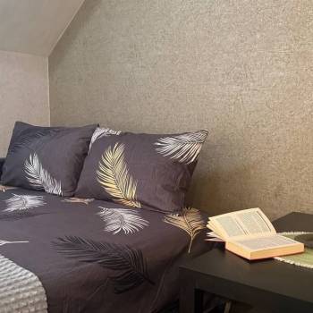 Продается 1-комнатная квартира, 76 м²