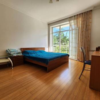 Сдается 2-х комнатная квартира, 70 м²