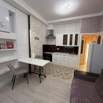 Сдается 2-х комнатная квартира, 42 м²