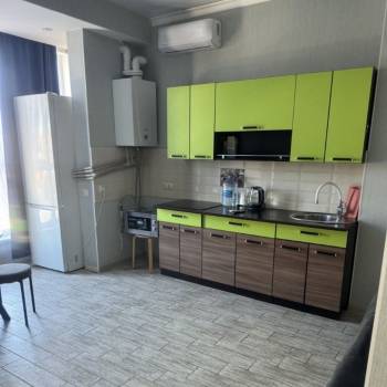Продается 1-комнатная квартира, 32 м²