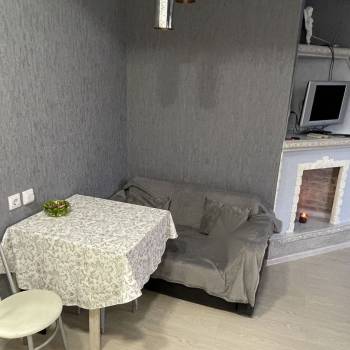 Сдается 2-х комнатная квартира, 42 м²