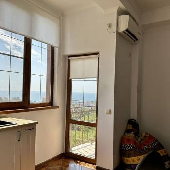 Продается 1-комнатная квартира, 38 м²