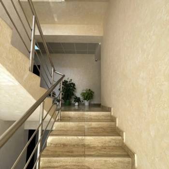 Продается 1-комнатная квартира, 35 м²