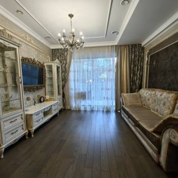 Сдается Многокомнатная квартира, 90 м²