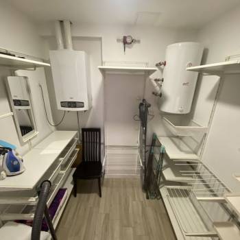 Сдается 2-х комнатная квартира, 77 м²