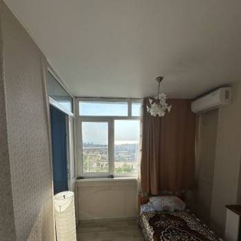 Продается 2-х комнатная квартира, 42 м²
