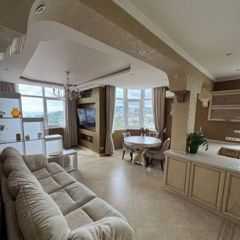 Сдается 1-комнатная квартира, 44 м²