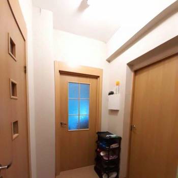 Продается 1-комнатная квартира, 37 м²