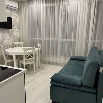 Сдается 1-комнатная квартира, 37 м²