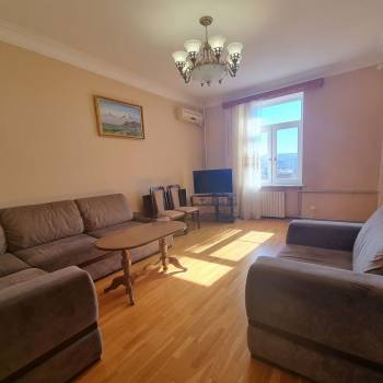 Продается Многокомнатная квартира, 68 м²