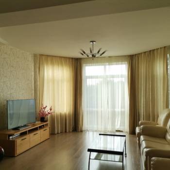 Продается Многокомнатная квартира, 194 м²