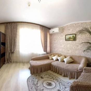 Сдается Многокомнатная квартира, 90 м²