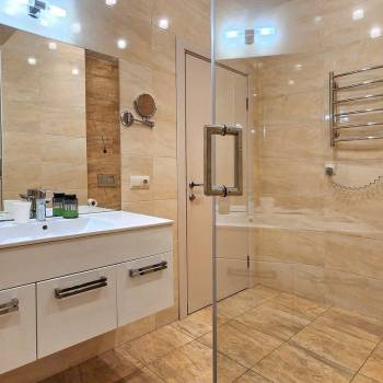 Продается 3-х комнатная квартира, 64 м²