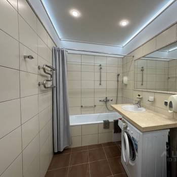 Продается 2-х комнатная квартира, 80 м²
