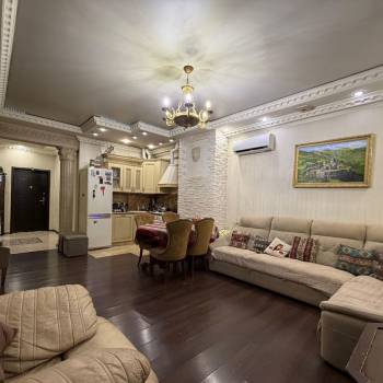 Продается 2-х комнатная квартира, 57 м²