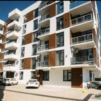 Продается 1-комнатная квартира, 40 м²
