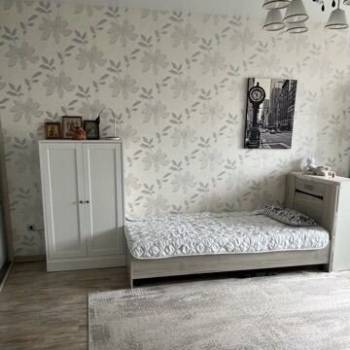 Сдается 2-х комнатная квартира, 99,6 м²