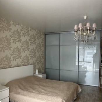 Сдается 2-х комнатная квартира, 99,6 м²