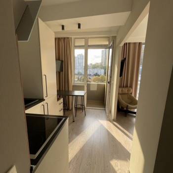 Продается 1-комнатная квартира, 30,4 м²