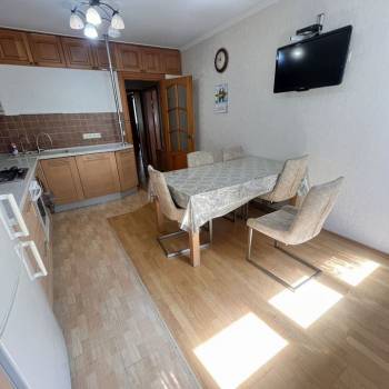 Сдается Многокомнатная квартира, 82 м²