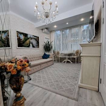 Продается 3-х комнатная квартира, 54 м²