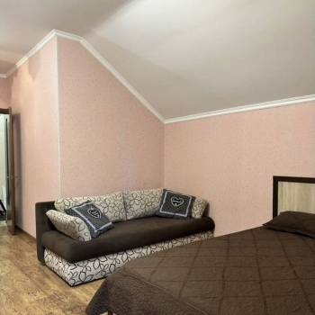 Продается 1-комнатная квартира, 36 м²