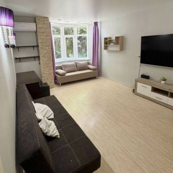 Продается 2-х комнатная квартира, 65,8 м²