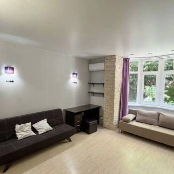 Продается 2-х комнатная квартира, 65,8 м²