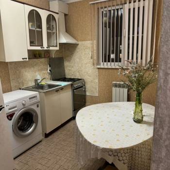 Сдается 1-комнатная квартира, 37 м²