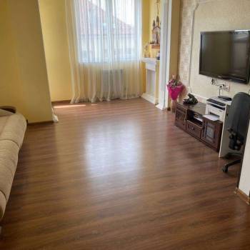 Продается 2-х комнатная квартира, 57 м²