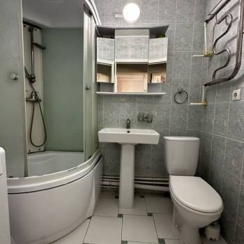Продается 1-комнатная квартира, 33 м²