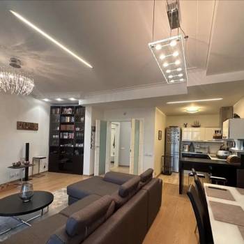 Продается 3-х комнатная квартира, 86,2 м²